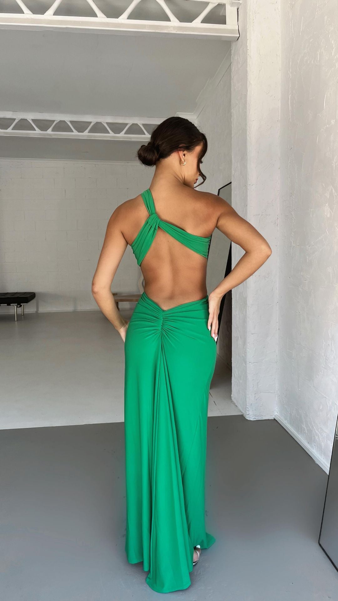 Vestido Verde Cut Out