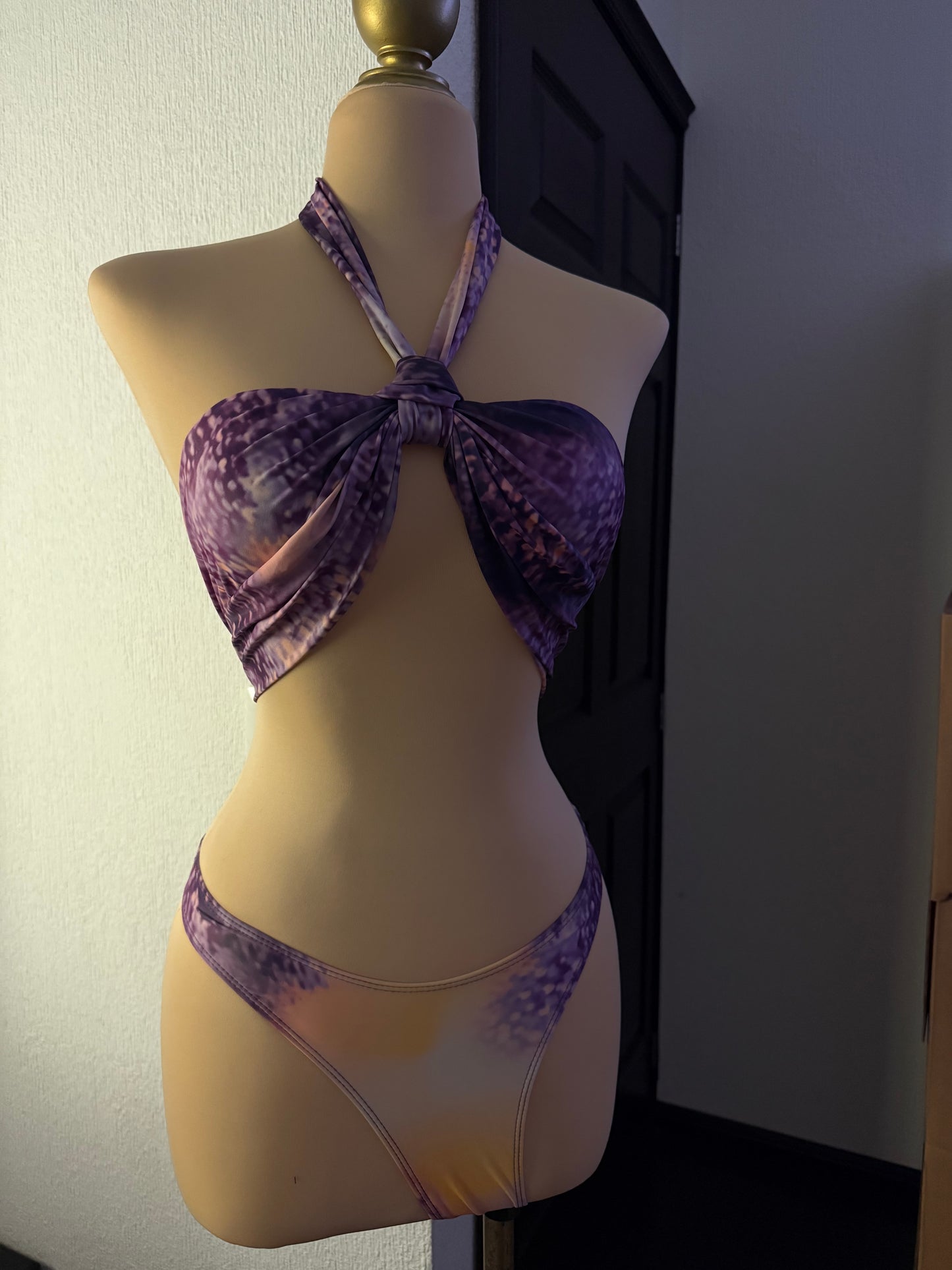 Bikini Mora